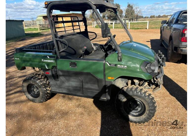 caption KAWASAKI 4X4 MULE, TIPPING TRAY, VERY GOOD ORDER