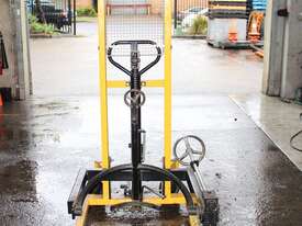 Drum Lifting and Tipping Trolley. - picture1' - Click to enlarge