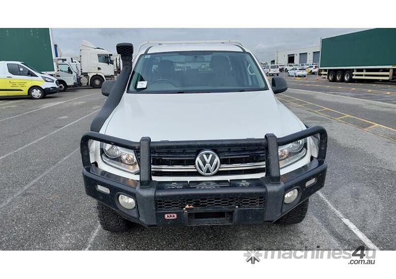 caption Volkswagen Amarok
