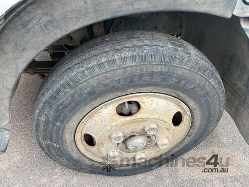 caption 2009 Hino 300 616 Tipper
