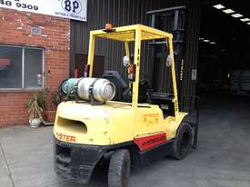 HYSTER H3.00XL - 3 TONNE CAPACITY - LPGAS POWERED - Hire - picture2' - Click to enlarge