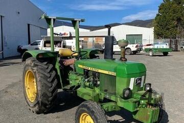 John Deere 1130 Utility Tractors John Deere 1130 Utility Tractors