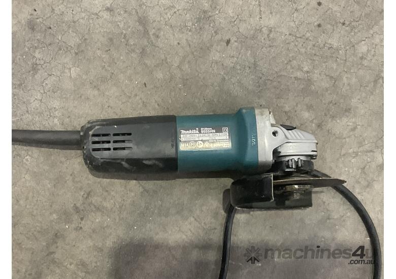 caption Makita 9555HN Corded Angle Grinder