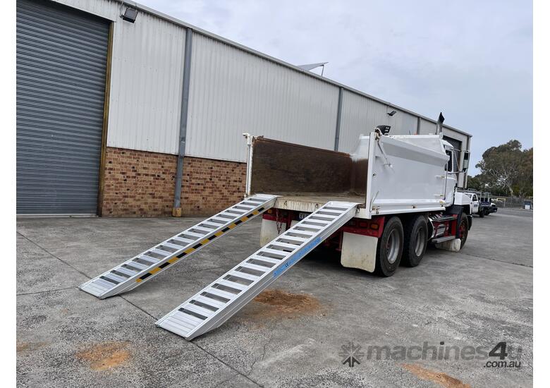 3.3m - 5Tonne Heavy Duty Rubber Tyre,Rubber Track Machinery Loading Ramps