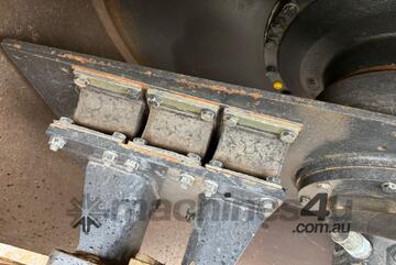 2015 Bomag BW216 D-4 Roller (Vibratory Smooth Drum) 2015 Bomag BW216 D-4 Roller (Vibratory Smooth Drum)