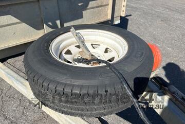 2010 Premier Trailers T20 Single Axle Enclosed Box Trailer