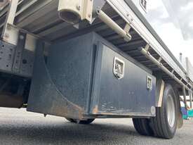 2021 Mitsubishi Fuso Canter 515 Crew Cab Table Top - picture0' - Click to enlarge