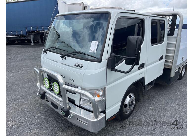 2021 Mitsubishi Fuso Canter 515 Crew Cab Table Top