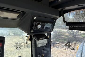 John Deere 2013   672GP Grader