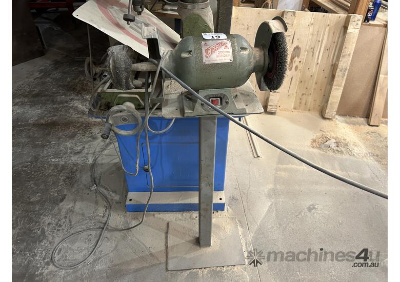 Supermate 200mm Pedestal Grinder