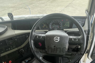 Volvo 2017   Prime Mover