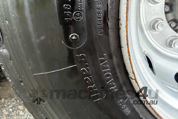 2014 Schmitz ST3 Tri Axle Refrigerated Pantech Trailer