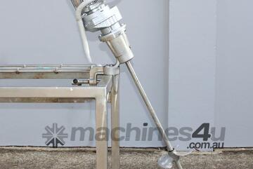 Clamp-Mounted Portable Liquid Mixer