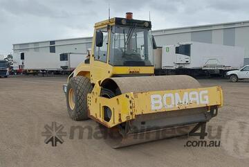 Bomag   BW 211 D-4