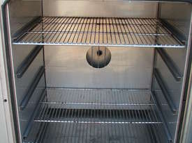 Industrial Lab Oven Incubator - Gallenkamp IH-100 - picture1' - Click to enlarge