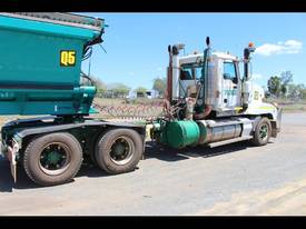 2007 MACK TITAN PRIME MOVER FOR SALE - picture2' - Click to enlarge