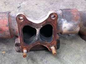 CUMMINS EXHAUST MANIFOLD - picture0' - Click to enlarge