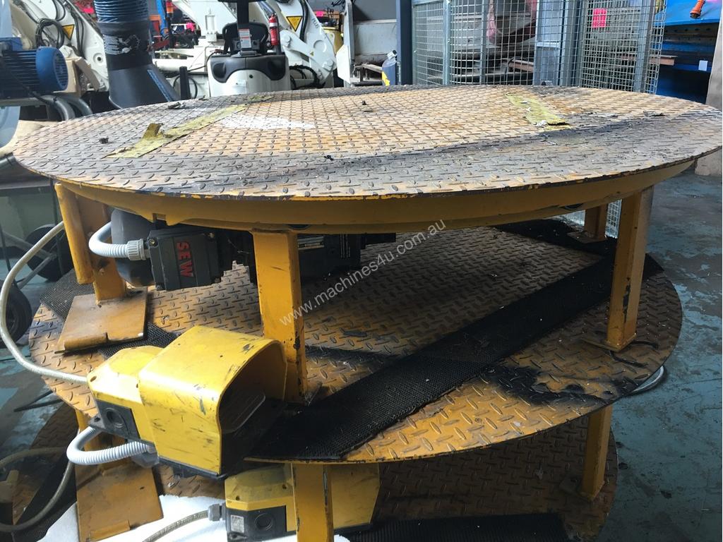 Used electric Motorised Pallet Turntable Rotating Table 415 Volt Pallet