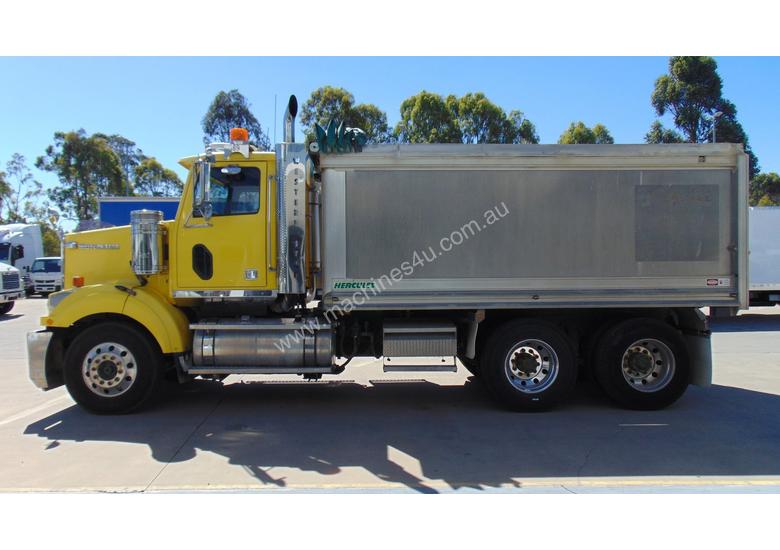 caption Western Star 4864FX Tipper Truck