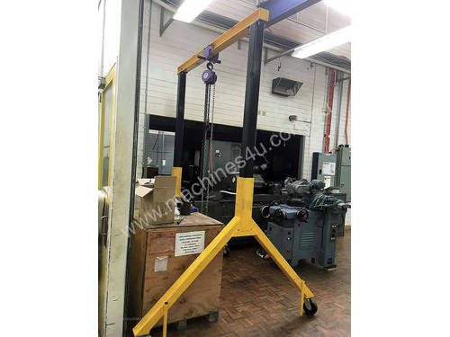 Mobile Gantry with Block & Tackle