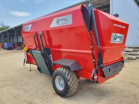 FARMTECH TYYKM-10 HORIZONTAL FEED MIXER + DUAL 3.0M & 1.0M ELEVATORS (10.0M3) - picture1' - Click to enlarge