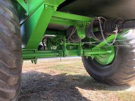 2018 UNIA RCW 8200 TRAILING BELT SPREADER (8200L) - picture2' - Click to enlarge