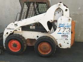 bobcat skid steer - picture0' - Click to enlarge