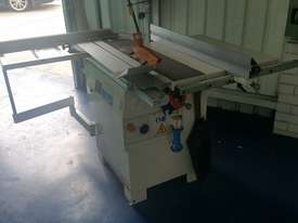 Showroom Stock Clearance - MiniMax SC1 Genius Sliding Table Panel Saw - picture0' - Click to enlarge