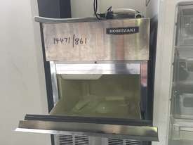 Ice Maker - picture0' - Click to enlarge