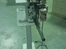 Pertici End Milling Machine - picture0' - Click to enlarge