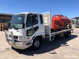 2014 Mitsubishi Fuso Fighter 1024 - picture2' - Click to enlarge