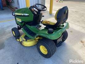 2016 John Deere X350 - picture2' - Click to enlarge
