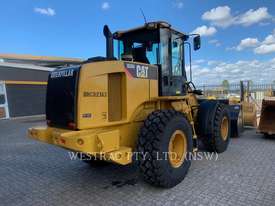 CATERPILLAR 930H Wheel Loaders integrated Toolcarriers - picture1' - Click to enlarge