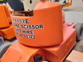 40ft JLG electric boom lift 12 metres - picture0' - Click to enlarge