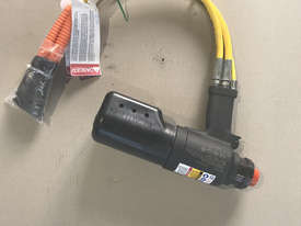 Huck Hydraulic Rivet Tool 2624 USA Made Huck International - picture1' - Click to enlarge