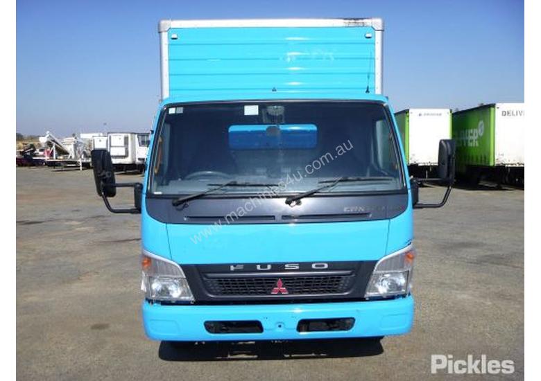 caption 2007 Mitsubishi Canter FE85