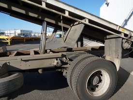 1998 Isuzu FVR950 Crane Tipping Tray - picture2' - Click to enlarge