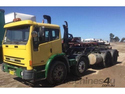 2005 Iveco 2350G 8x4 Hook Truck 