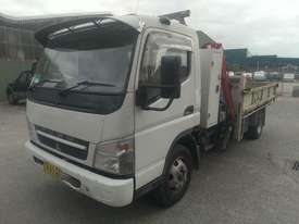 Mitsubishi Canter 4.0T - picture1' - Click to enlarge