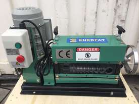 Enerpat® 750W*, 240V wire stripper, cable wire stripping machine CWS40G - picture0' - Click to enlarge