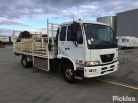 2010 Nissan MKB37A - picture0' - Click to enlarge