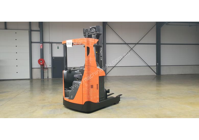 caption BT Toyota RRE140 1400kg Reach Forklift 6.3m Lift