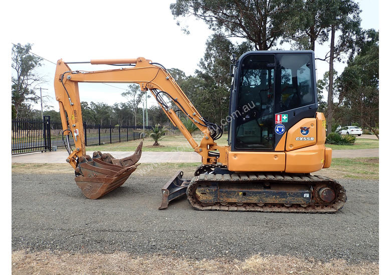 Used Case CX55B Excavator in , Listed on Machines4u