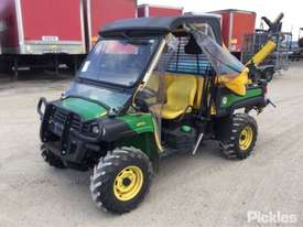 2015 John Deere 855 DSL XUV - picture0' - Click to enlarge