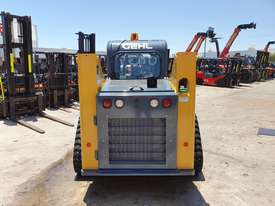 Clearance - Gehl RT165 compact track loader - picture0' - Click to enlarge