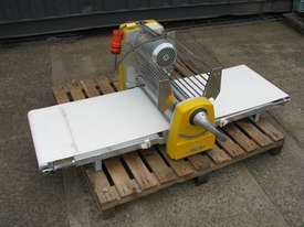 rondo bench sheeter