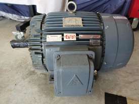 Teco 3 Phase  Induction motor 15 kw 2875 RPM New Old Stock - picture0' - Click to enlarge