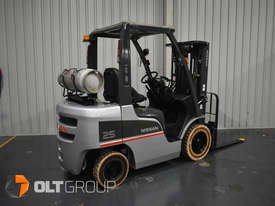 Nissan 2.5 Tonne Forklift with Fork Positioner and Sideshift LPG EFI Markless Tyres Container Mast - picture1' - Click to enlarge
