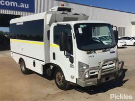 2009 Isuzu NLS 200 - picture0' - Click to enlarge