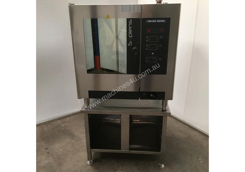 caption Blue Seal E7RSDW 7 Tray Combi Oven